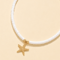 Collier ras du cou bohème en perles d'argile polymère blanches avec pendentif étoile de mer dorée, chaîne de cou d'été pour la plage, bijoux de mode unisexe pour hommes et femmes