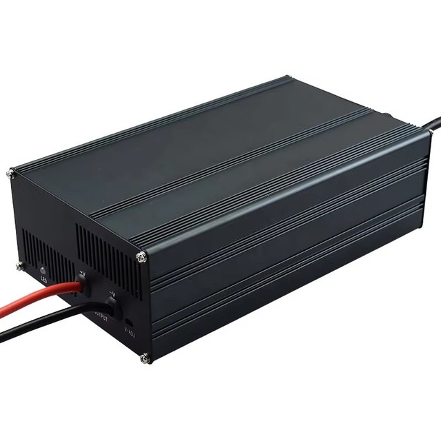 FUNELEC FN-1000-14.5 CE Certified 1000W DC Electric Vehicle Battery Charger Fast Charging 14.5V 60A Ternary Lithium Battery