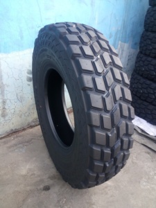 Neumático para Arena Desértica 750R16 con Precio Competitivo - Product Image 3