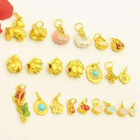 Nouveau Pendentif Chrétien Chinois Porte-Bonheur en Laiton Plaqué Or 18K avec Zircon et Émail Coloré, Motif Cheval à Bascule et Poisson Rouge pour Femme - Vente Chaude P91