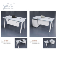 Table modulaire d'ordinateur en verre de bureau de personnel de conception simple moderne pour des employés de postes de travail configurent des ensembles de meubles de bureau