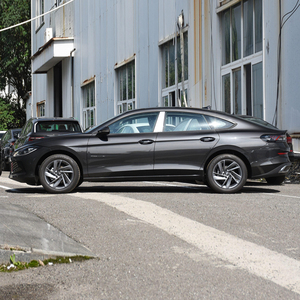 Volkswagen Lamando de Segunda Mano, Automático, con Inspección Detallada del Vehículo, Dinámico y Popular, Auto de Lujo a Gasolina, 1.4T Turbo, Tracción Delantera - Product Image 2