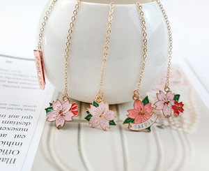 Book dart — signet en métal doré pour femme, pendentif avec longue chaîne, marque-page à la mode, motif fleur de cerisier, fleurs, mignon, papeterie coréenne - Product Image 1