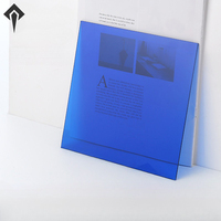 Plaque de polycarbonate transparente bleu ciel pour la décoration de bâtiments, la protection des machines et la personnalisation, usinage de plaques PC