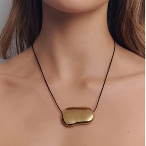 Collier pendentif irrégulier en acier inoxydable, long et ajustable, style minimaliste, bijoux de mode, design géométrique, ton or et argent - Product Image 2