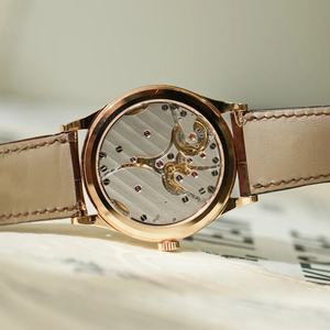 Reloj clásico elegante para mujer con placa trasera transparente automática, correa de cuero genuino 5A, reloj de lujo 6119 - Product Image 3