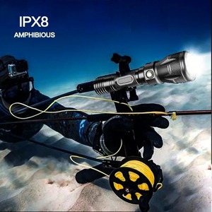 Lampe de plongée LED professionnelle <span class=keywords><strong>pour</strong></span> <span class=keywords><strong>la</strong></span> pêche sous-marine, torche sous-marine puissante étanche IPX8 avec corde de maintien - Product Image 3