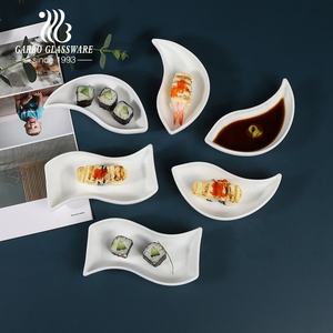 Assiette trempette <span class=keywords><strong>en</strong></span> <span class=keywords><strong>verre</strong></span> opale blanche de qualité alimentaire 5.5 pouces bol <span class=keywords><strong>en</strong></span> <span class=keywords><strong>verre</strong></span> opalware trempé assiette à collation pour la maison hôtel - Product Image 6