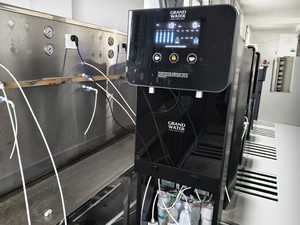 Distributeur d'eau purifiée pour comptoir |   Filtre de bureau à filtration instantanée chaude et froide pour la maison et le bureau, développement de moules OEM personnalisés - Product Image 6