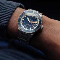Montre de plongée lumineuse de luxe automatique mécanique étanche pour hommes avec ceinture en acier