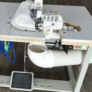 Machine à coudre surjeteuse industrielle pour coussinets en éponge et matelas - Product Image 3