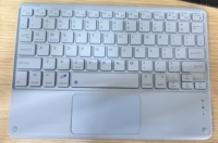 Kenke Keyboard iPad ringan, topi persegi dapat dilepas Universal Touchpad tanpa kabel dengan alas silikon untuk 10.5 inci