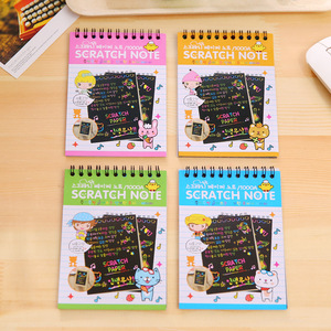 Vente en gros de peinture à gratter Dazzle Doodle Book Student Toy Fun Scratch Drawing Book Coil Drawing Book - Product Image 5