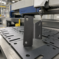 Pièces pliées sur mesure en L noires pour CNC, utilisables dans le secteur des camions, avec services de dessin inclus