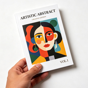 Brochure de produit personnalisée en usine, brochée couleur, avec estampage à chaud holographique - Product Image 1