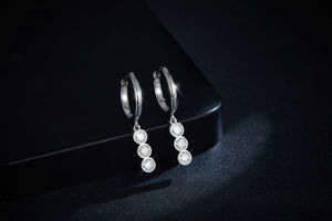 Pendientes de Aro con Borlas de Moissanita de 3mm y 4mm, Corte Esmeralda, Plata de Ley, Joyería con Forma de Llave y Silicona, de All Fashion - Product Image 6