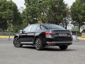Nuova <span class=keywords><strong>Skoda</strong></span> <span class=keywords><strong>Superb</strong></span> 2025 TSI330 <span class=keywords><strong>Berlina</strong></span> Automatica Trazione Anteriore ACC Sedili in Pelle Pneumatici R18 Telecamera Posteriore Fornitore Cinese - Product Image 5