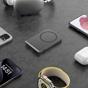 <span class=keywords><strong>แบ</strong></span><span class=keywords><strong>ต</strong></span>สำรองแม่เหล็ก5000มิลลิแอมป์<span class=keywords><strong>ชาร์จ</strong></span><span class=keywords><strong>แบ</strong></span>บพกพาไร้สายพร้อมขา<span class=keywords><strong>ต</strong></span>ั้ง<span class=keywords><strong>แบ</strong></span><span class=keywords><strong>ต</strong></span>เตอรี่แม่เหล็กชาร์จเร็ว15วั<span class=keywords><strong>ต</strong></span><span class=keywords><strong>ต</strong></span>์สำหรับ <span class=keywords><strong>iPhone</strong></span> 15 <span class=keywords><strong>PRO</strong></span> <span class=keywords><strong>MAX</strong></span> - Product Image 4