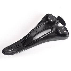 Selle de vélo universelle - Conception ventilée creuse pour vélos de route et VTT - Siège de vélo confortable pour la course et les trajets quotidiens - Product Image 5