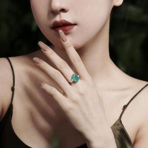 Bague de fiançailles et de promesse Dylam Luxurious Fine Jewelry pour femme, en argent sterling 925, avec diamant bleu turquoise Paraiba et zircone 5A. - Product Image 4