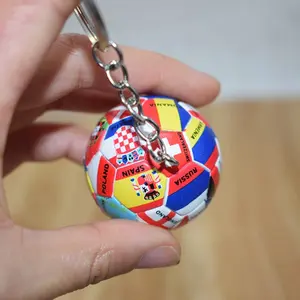 Wholesale 3.8CM Sports Football Keychain Twelve Countries Sport Car Bag Ball Flag Key Chain For Men Football Players