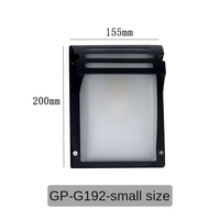 Applique murale LED moderne en aluminium avec douille E27, étanche et diffuseur en verre trempé pour usage extérieur, jardin et balcon
