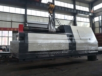 Machine à rouler les plaques CNC à 4 rouleaux Rbqlty, fonctionnement automatique, modèle personnalisable avec certifications CE ISO SGS