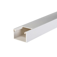 En gros, chemin de câbles industriel carré en PVC ignifuge en forme de U, gris, pour montage en surface, pour tuyaux en plastique