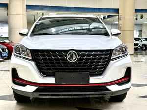 Auto Usado Económico, Dongfeng Fengguang 500 <span class=keywords><strong>2022</strong></span>, 1.5L CVT, Edición Enjoyment Comfort, Automático, SUV Compacto en Oferta - Product Image 2