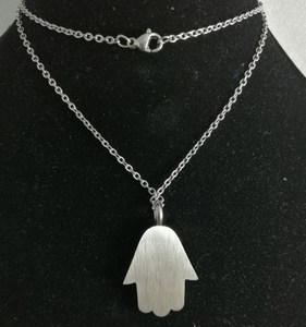 Fábrica al por mayor 316L Acero inoxidable CZ piedras Pave Judaica tatuaje judío Hamsa mano de Dios collar de cadena - Product Image 4