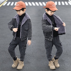 Pakaian Anak Laki-laki Model Terbaru Setelan Denim Beludru Musim Dingin Setelan Jeans Anak Laki-laki Berkualitas Tinggi - Product Image 6