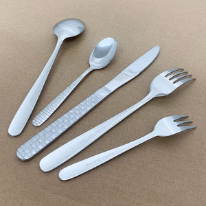 Bán buôn thép không gỉ <span class=keywords><strong>Flatware</strong></span> Set Ice Cube khay xử lý Bạc dao dĩa thìa cho hộ gia đình đám cưới sử dụng thân thiện với môi - Product Image 2