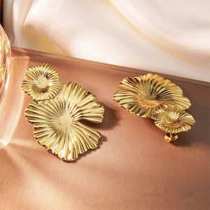 Pendientes de Acero Inoxidable con Forma de Hoja de Loto Grandes para Mujer, a la Moda, Resistentes al Agua, Joyería de Moda al por Mayor SHIXIN - Product Image 5