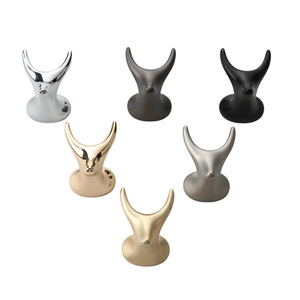 Modern Simple Bull Head Wall Hooks Plated Rust Resistant Animal Shape Coat Rack Hanger For Clothes And Curtains - Product Image 1