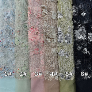 Çok renkli baskılı kravat-boya yama payetli püskül tarzı boncuk tüp işlemeli düğün elbisesi elbise dantel kumaş - Product Image 6