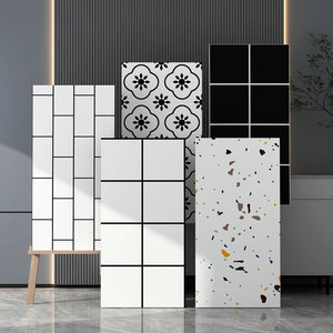 Rouleaux <span class=keywords><strong>de</strong></span> papier peint pour panneau mural en marbre au design moderne, autocollant adhésif en <span class=keywords><strong>PVC</strong></span> facile à dé<span class=keywords><strong>coller</strong></span> et à <span class=keywords><strong>coller</strong></span> pour <span class=keywords><strong>salle</strong></span> <span class=keywords><strong>de</strong></span> <span class=keywords><strong>bain</strong></span> et centre commercial, usage décoratif - Product Image 5