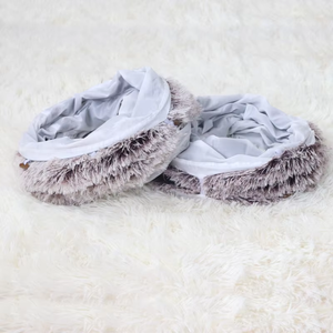 Nieuw Ontwerp Zacht Gesloten Kattenbed Grottunnel Met Pluche Warme Stof Milieuvriendelijk Ontwerp Afneembaar En Wasbaar Voor Honden En Katten - Product Image 3