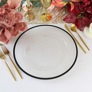 Bajo Plato Redondo Moderno de Plástico Transparente con Borde Dorado para Decoración y Montaje de Mesas en Fiestas, Bodas y Eventos - Product Image 3