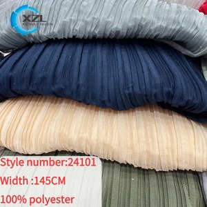 Di alta qualità leggero e traspirante di lusso 100% poliestere Plain Crinkle Crinkle Chiffon tessuto per il vestito - Product Image 6