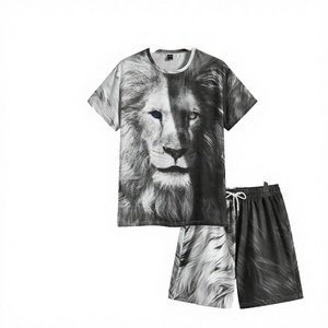 Ensemble T-shirt et short de sport respirant pour homme avec logo personnalisé, imprimé lion 3D, 100 % polyester, décontracté chic, directement de l'usine - Product Image 2