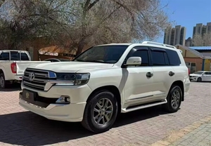 Land Cruiser Importato 2015 4.0L V6 <span class=keywords><strong>Auto</strong></span> Usata in Vendita SUV Automatico Guida a Sinistra Telecamera Posteriore Cerchi in Lega R18 Portapacchi Euro IV - Product Image 3
