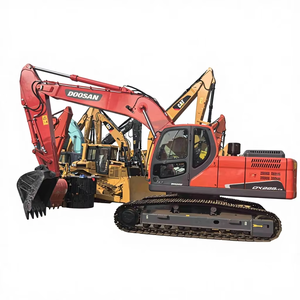 Excavadora Usada Doosan DX225 de China, Shanghái, Capacidad de 1.28 M3, Motor y Bomba Originales, Peso Operativo de 12.9 Toneladas, Año 2016 - Product Image 1