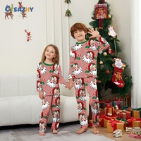 Pyjamas de Noël thermiques assortis pour la famille, hauts à manches longues verts et pantalons à imprimé sapin avec logo sur le devant pour femmes