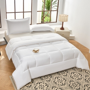 Ensemble <span class=keywords><strong>de</strong></span> couette moderne quatre saisons, garnissage en fibres synthétiques douces, tissu microfibre cardé, 1 couette, <span class=keywords><strong>2</strong></span> <span class=keywords><strong>oreillers</strong></span>, vente en gros - Product Image 3