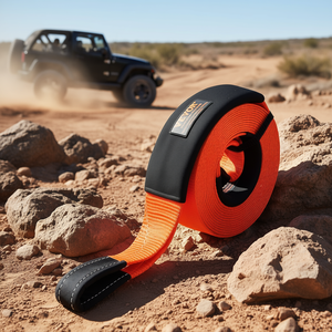 Sangle de remorquage Vevor 3 po x 30 pi avec manchon de protection pour utilisation hors route - Product Image 2