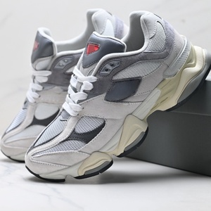 Zapatillas de Lujo de Diseñador, Clásicas, de Punta Cerrada, de Alta Calidad, Marca Famosa, Personalizadas, Robustas, Transpirables, Impermeables, Hechas a Medida - Product Image 1