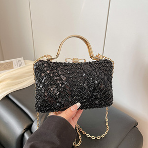 Sac à main de luxe en strass motif feuille ajourée, pochette élégante légère pour mariée, mariage, banquet et assortiment Cheongsam - Product Image 5