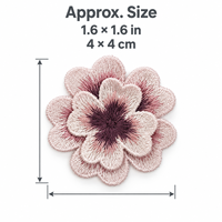 Applique brodée 3D trèfle à quatre feuilles, fleur en dentelle soluble dans l'eau à coudre pour vêtements, robes, sacs et projets DIY