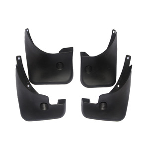 Guardabarros de Plástico Negros para Toyota RAV4 2.0L 2.4L 2005-2013 - Product Image 1