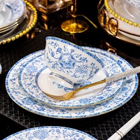 Ensemble de bols et d'assiettes en céramique de luxe de Jingdezhen, nouveau motif végétal chinois, émail bleu et blanc, passe au micro-ondes, cadeaux pour les mariages et les célébrations